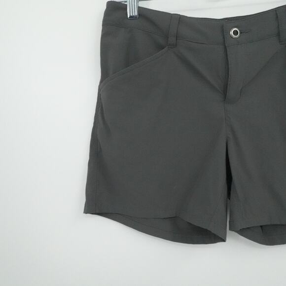 Patagonia Shorts Womens 6 Gray Quandary Outdoor Trail Hiking Stretch Zip Pocket - Picture 8 of 15